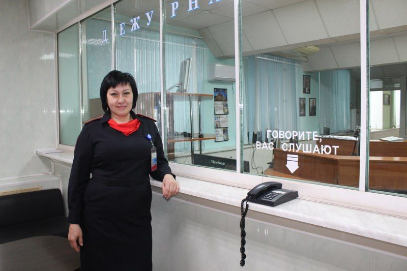 От учителя до помощника оперативного дежурного