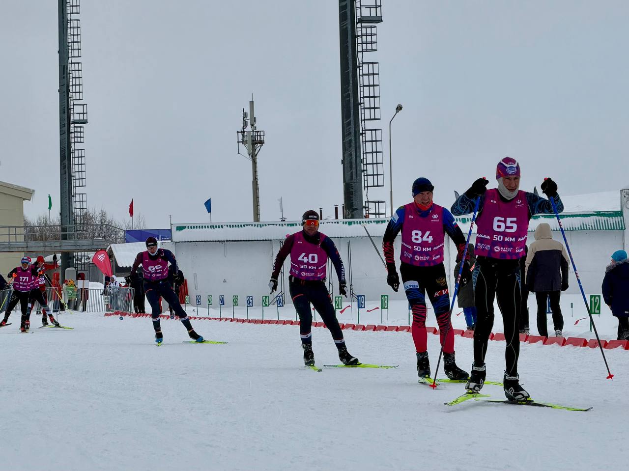 Лыжный привет весне. 8 марта в СОК «Биатлон» состоялся 41-й Уфимский лыжный марафон Лыжный привет весне. 8 марта в СОК «Биатлон» состоялся 41-й Уфимский лыжный марафон