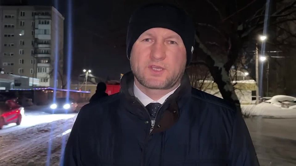 Прямое включение с дорог. В Уфе продолжаются работы по зимнему содержанию улиц