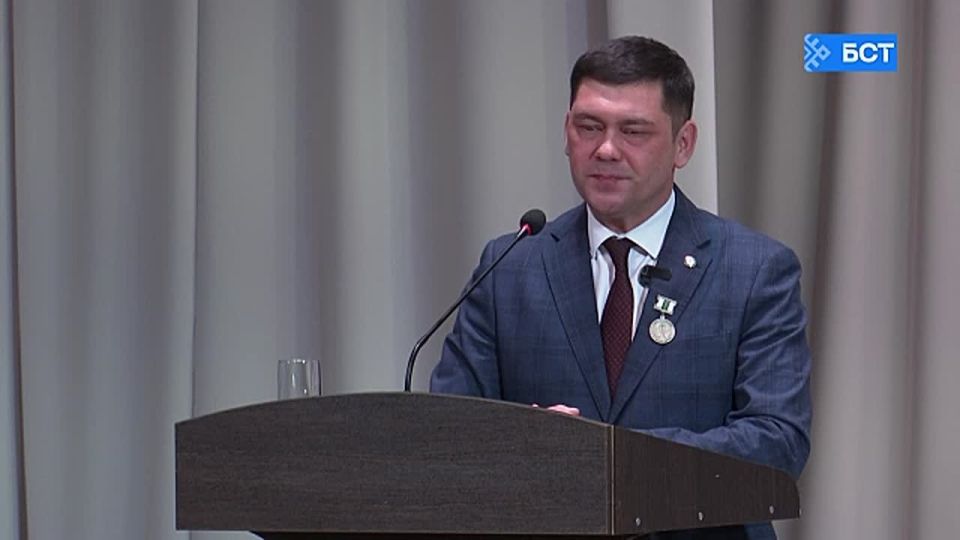 «Между нами»: борьба со стихией и кадровые перестановки в Башкирии