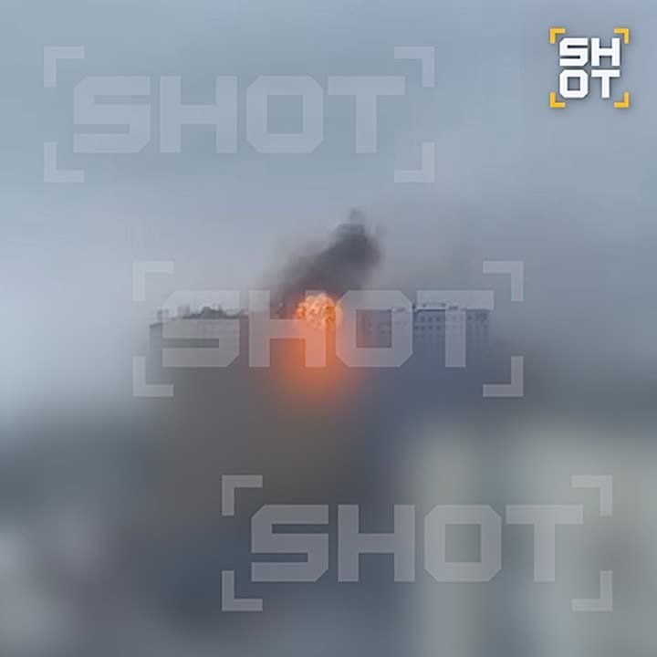 Беспилотники влетели в многоквартирный дом в Уфе