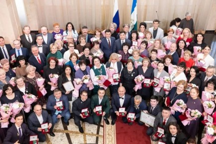 Андрей Назаров поздравил работников культуры Башкортостана с профессиональным праздником, отметив, что в республике работают почти 4 тысячи учреждений и 15 тысяч специалистов