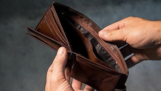 Прибарахлись на деньги с найденной карты