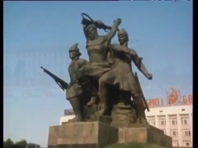 Сейчас за окном весна - самое время мечтать о лете и вспоминать, какой была Уфа много лет назад