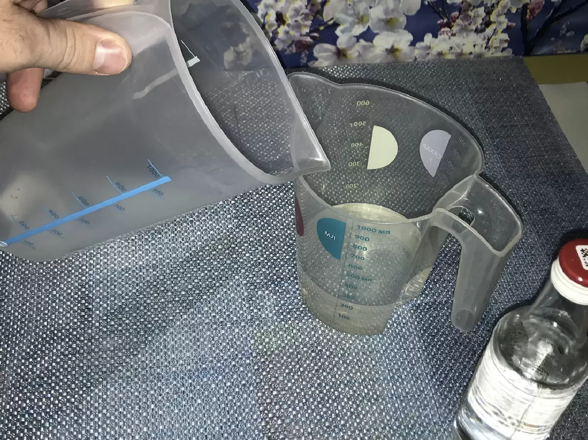 Секрет чистоты: как сделать универсальный спрей для уборки из подручных средств