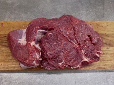 Осенний забой на ферме: свежайшее мясо и птица для гурманов