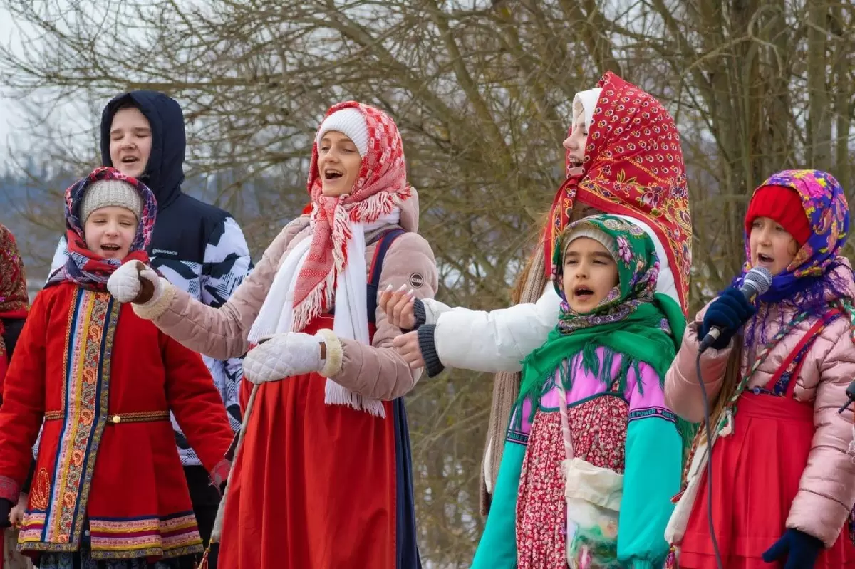 Погружение в традиции: фестиваль «Масленица в Муранове» приглашает гостей