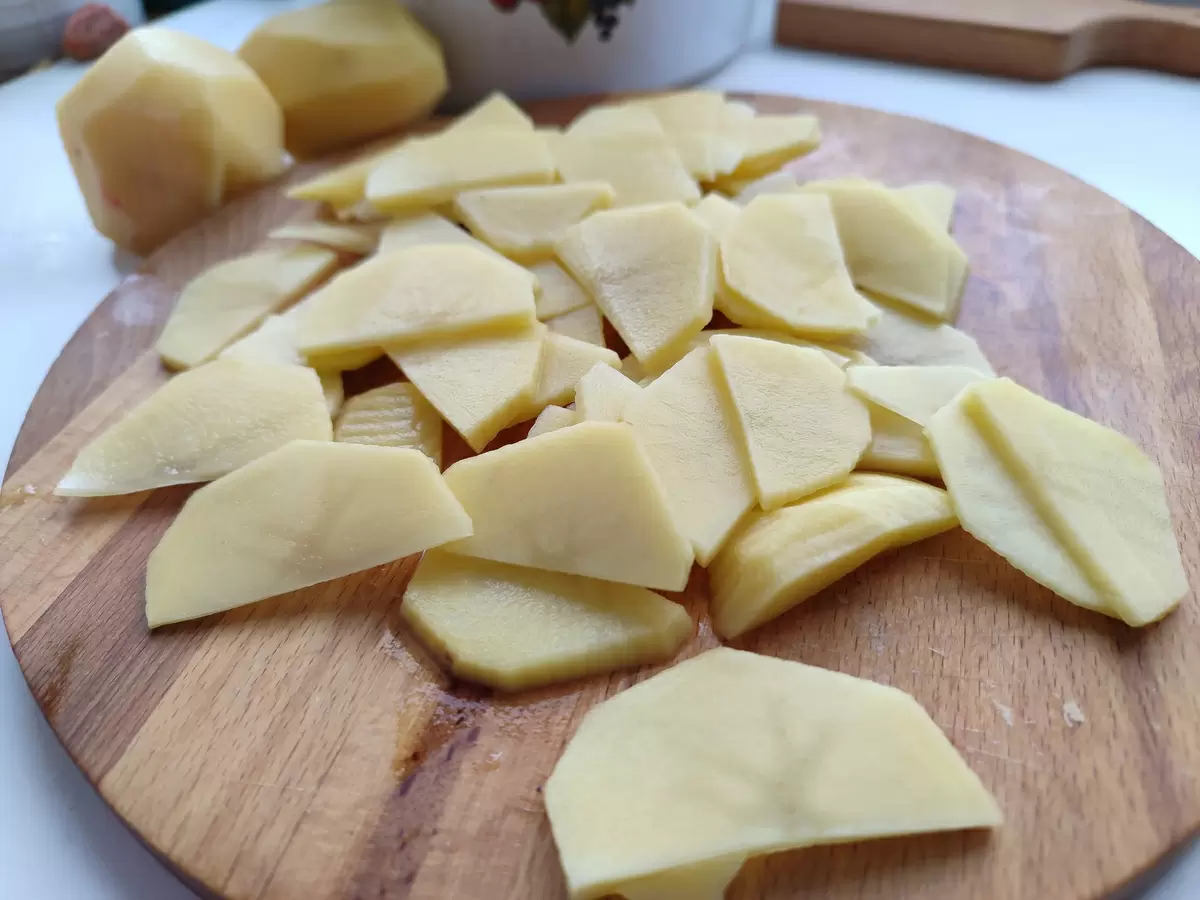 Как приготовить ароматную жареную картошку в домашних условиях: секреты идеального блюда