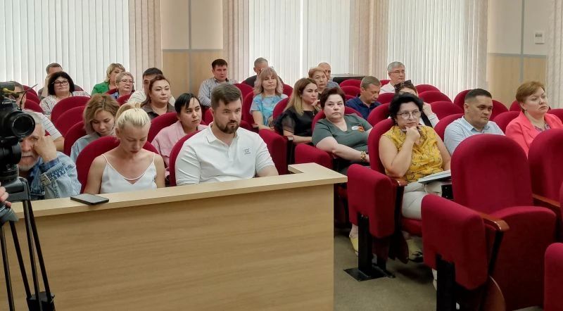 В Стерлитамаке прошло совещание по профилактике мошенничества: в зоне риска — пожилые и семьи участников специальной военной операции