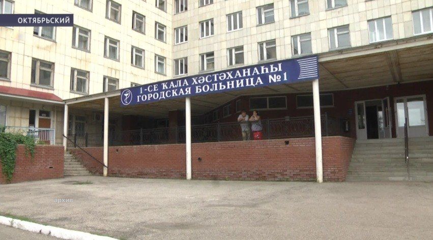 В Октябрьском семилетнюю девочку перевели из реанимации в обычную палату после ДТП