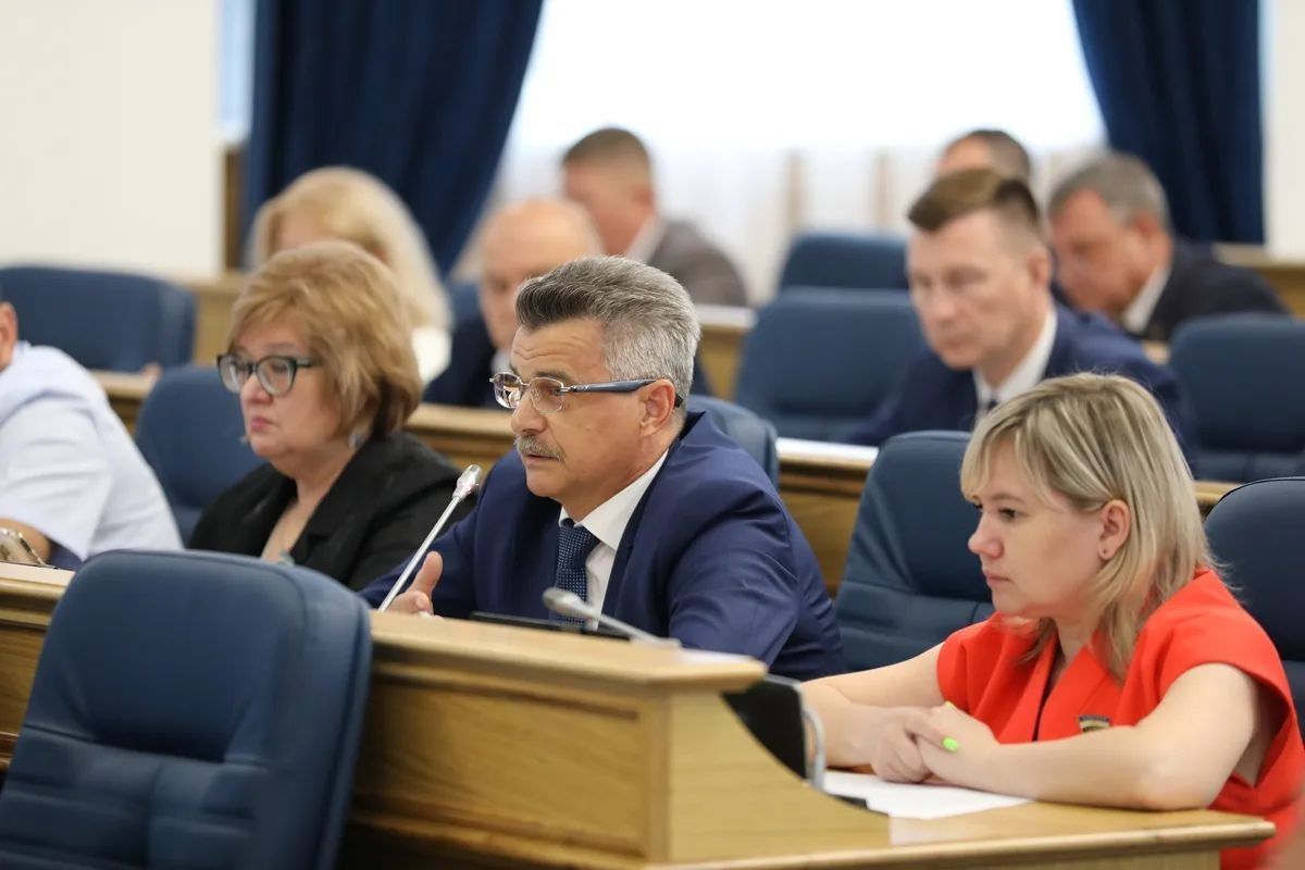 Горсовет Уфы прекратил полномочия Ратмира Мавлиева Горсовет Уфы прекратил полномочия Ратмира Мавлиева