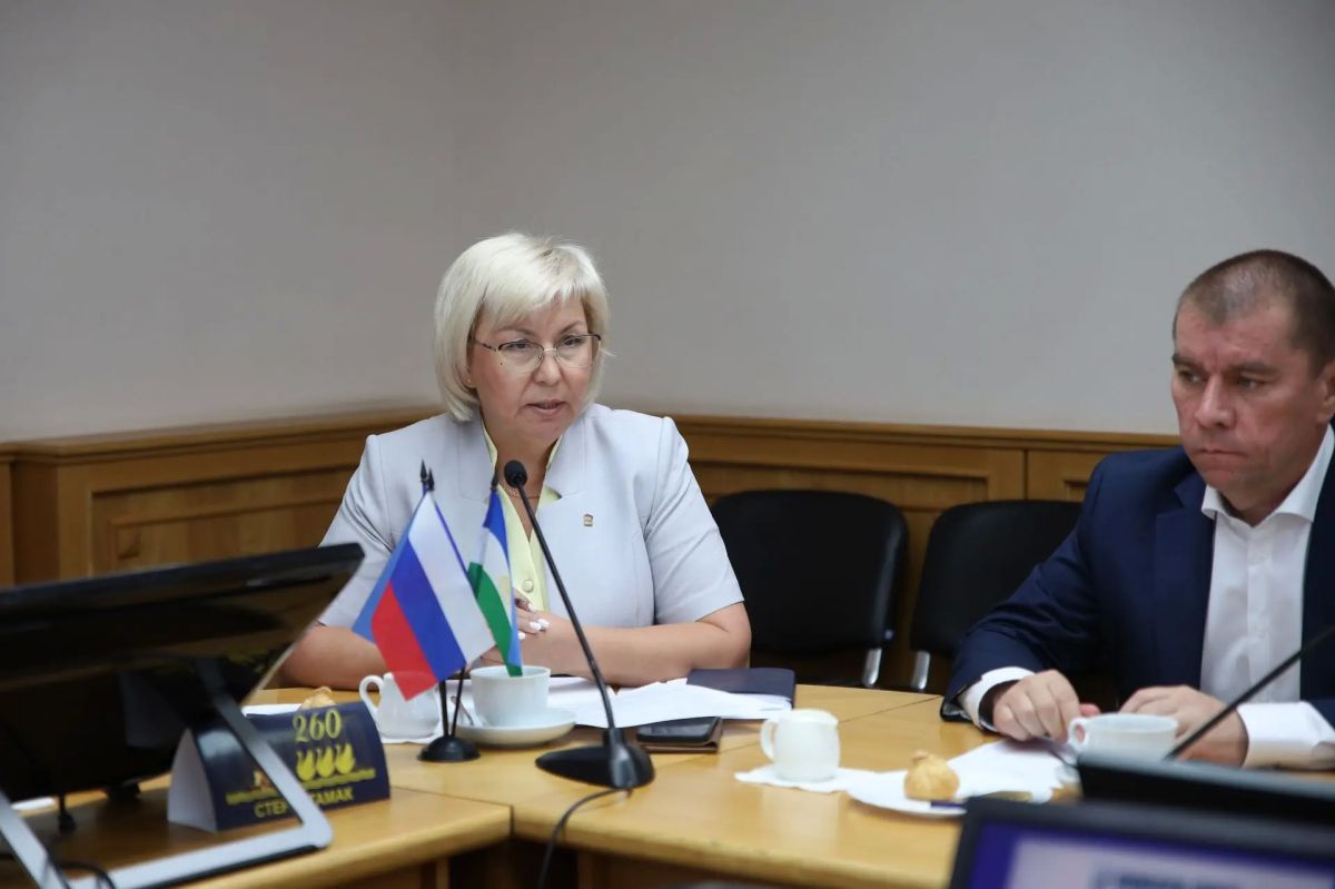 Сегодня состоялось заседание местного политического совета партии «Единая Россия» Сегодня состоялось заседание местного политического совета партии «Единая Россия»