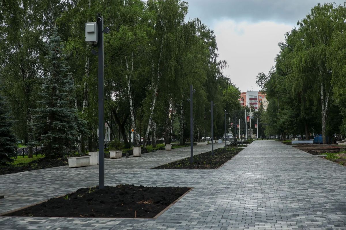 На нескольких городских территориях продолжаются работы по благоустройству На нескольких городских территориях продолжаются работы по благоустройству