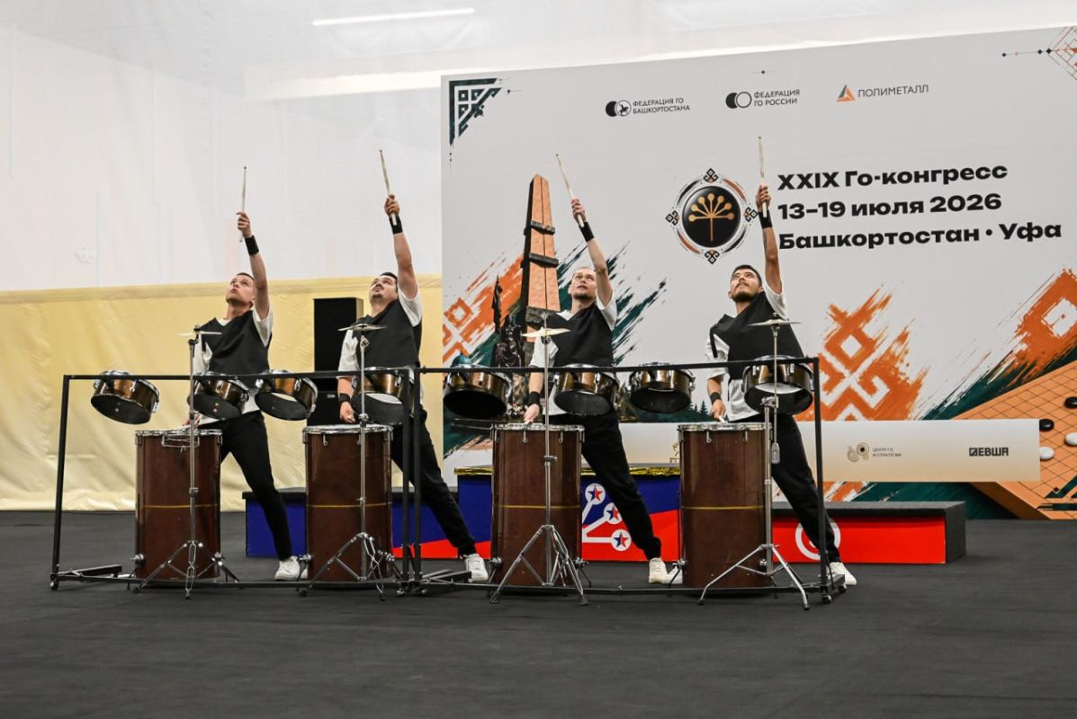 Рустам Шарипов наградил победителей чемпионата России по древней интеллектуальной игре Рустам Шарипов наградил победителей чемпионата России по древней интеллектуальной игре