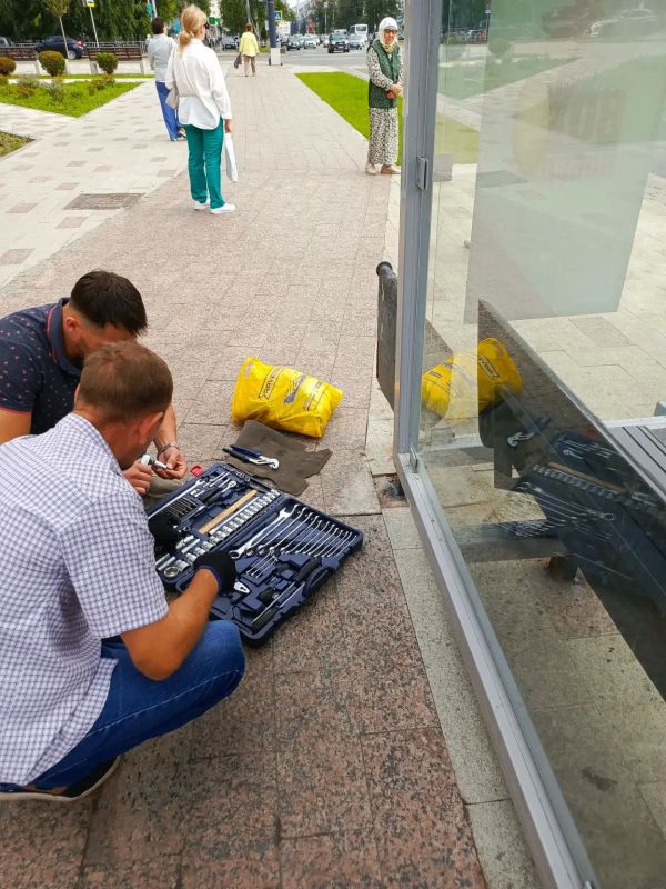 Доброе утро, #любимаяУфа ! Ещё один день начинается с привычной работы по благоустройству города Доброе утро, #любимаяУфа ! Ещё один день начинается с привычной работы по благоустройству города