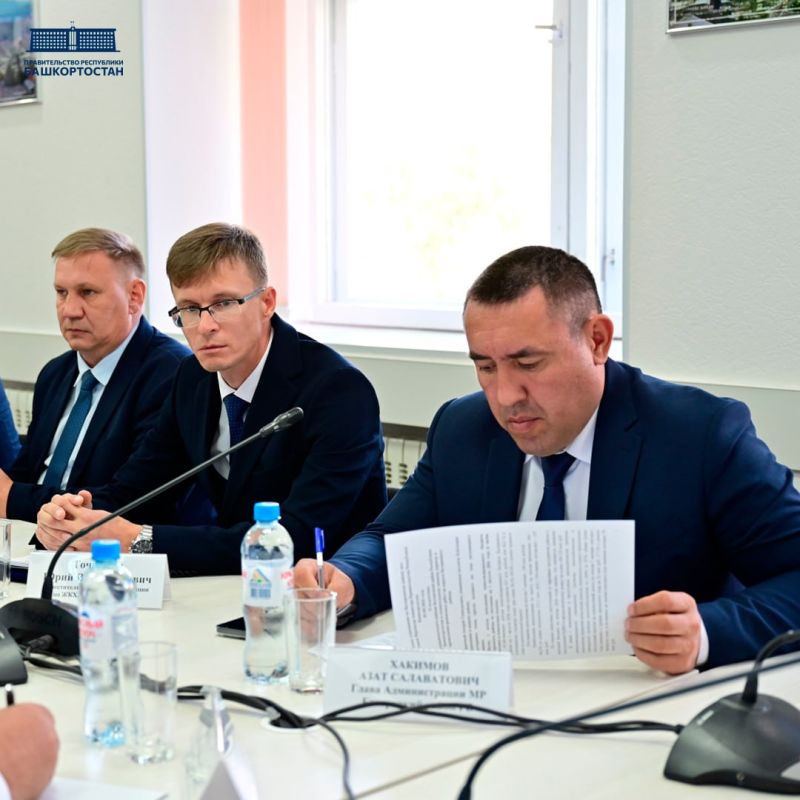 Андрей Назаров провел совещание по подготовке к осенне-зимнему периоду в Белорецке Андрей Назаров провел совещание по подготовке к осенне-зимнему периоду в Белорецке