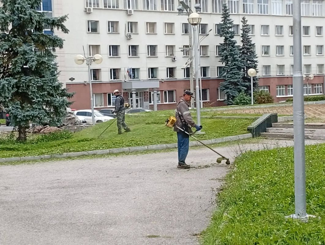 Доброе утро, #любимаяУфа! Начинается новый осенний день, а город постепенно входит в сентябрьский ритм Доброе утро, #любимаяУфа! Начинается новый осенний день, а город постепенно входит в сентябрьский ритм