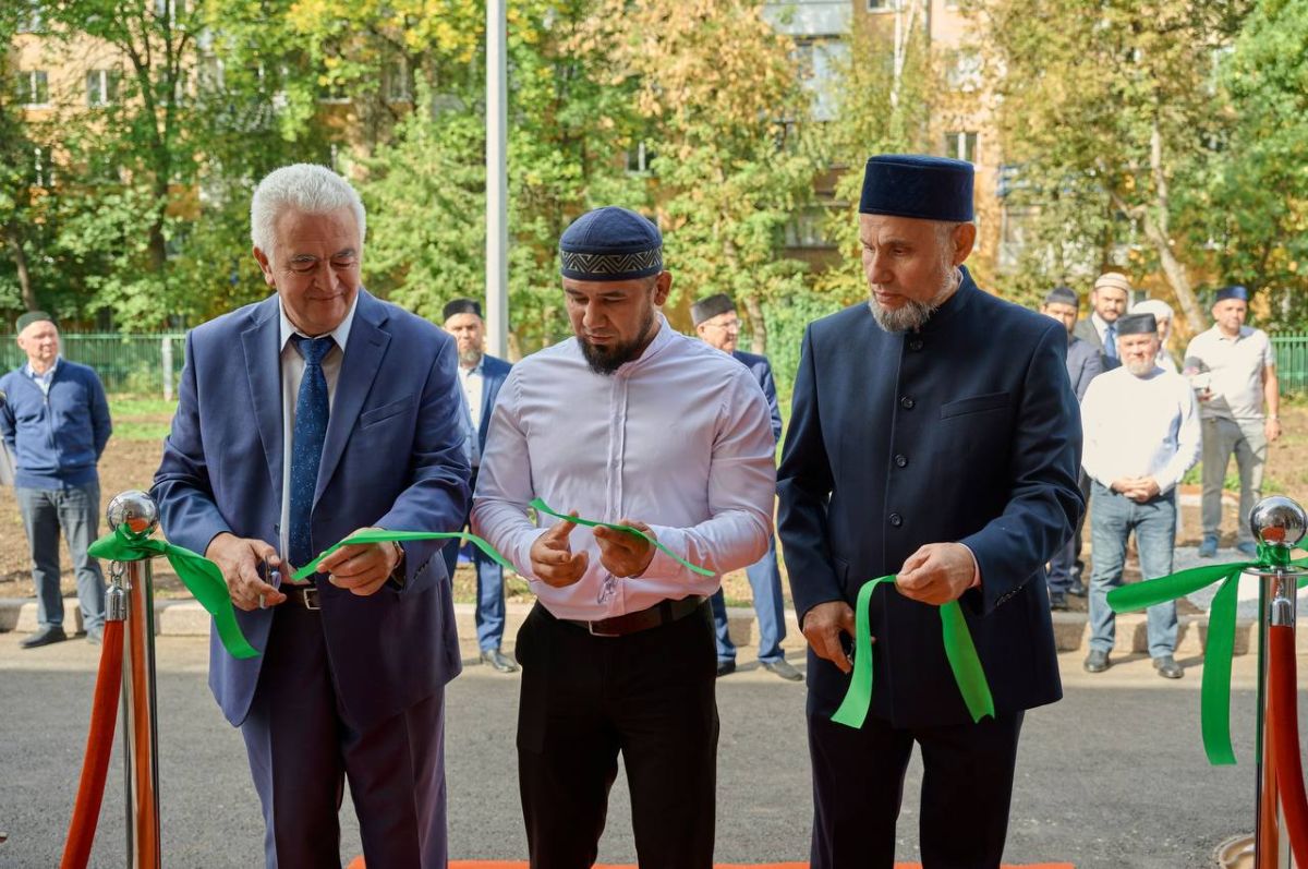 В Уфе открылся новый корпус исламского колледжа «Галия» В Уфе открылся новый корпус исламского колледжа «Галия»