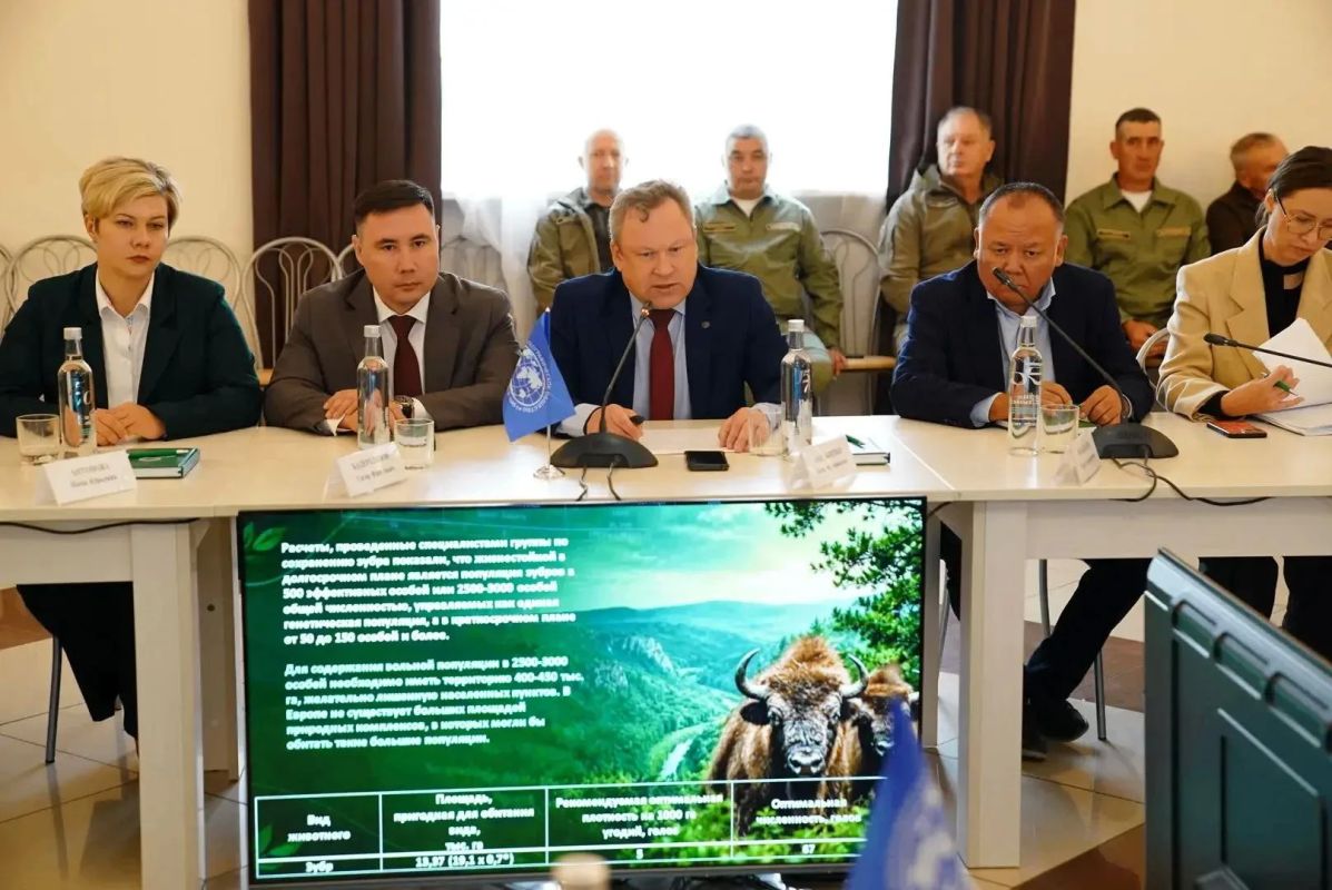 Радий Хабиров: Популяция зубров в Башкортостане насчитывает уже 33 особи Радий Хабиров: Популяция зубров в Башкортостане насчитывает уже 33 особи
