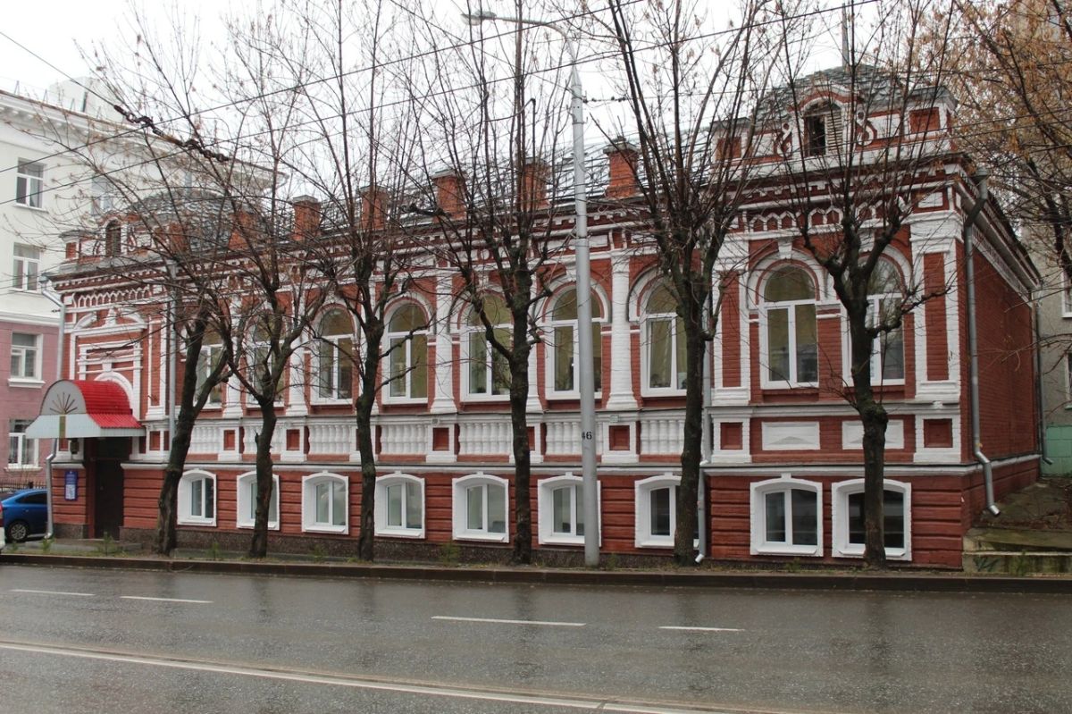 В окружении «Уфимских лип»: дом Поликарповых В окружении «Уфимских лип»: дом Поликарповых
