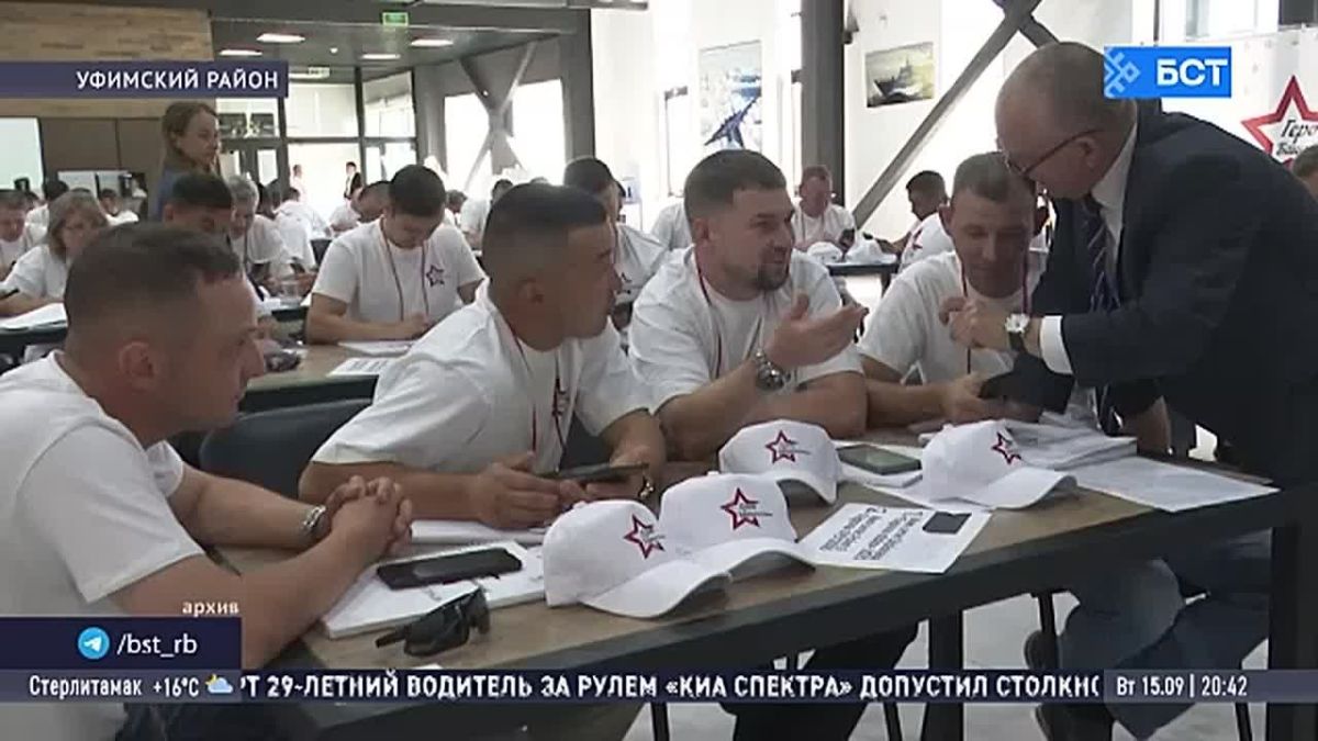 Радий Хабиров вручил дипломы выпускникам проекта «Герои Башкортостана»