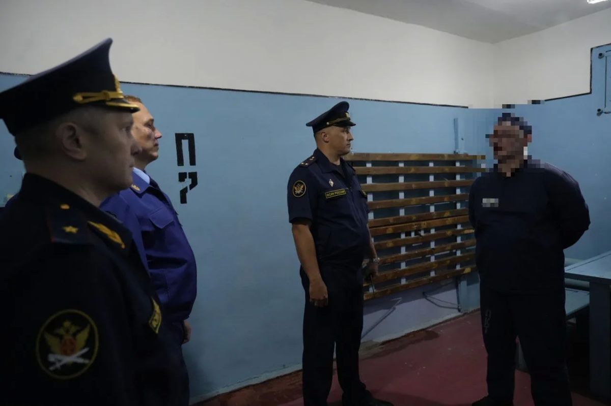 Прокурор республики Иван Грибов проверил состояние законности в исправительной колонии в Уфе Прокурор республики Иван Грибов проверил состояние законности в исправительной колонии в Уфе