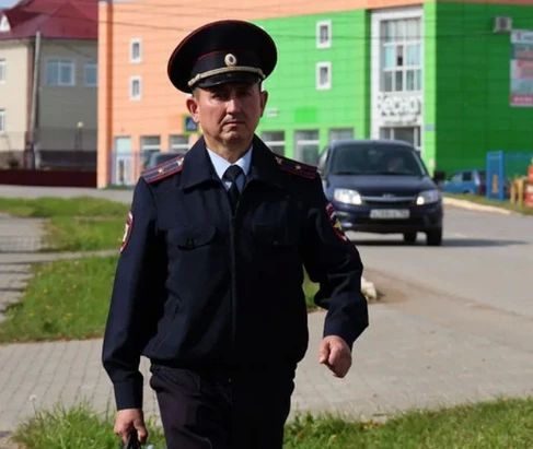 Самым народным участковым Башкирии стал майор Валерий Минликаев