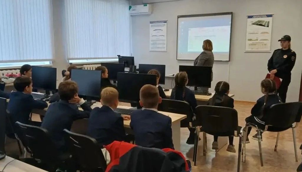 Транспортные полицейские Белорецка приняли участие в профилактическом мероприятии «Уступи дорогу поездам» Транспортные полицейские Белорецка приняли участие в профилактическом мероприятии «Уступи дорогу поездам»