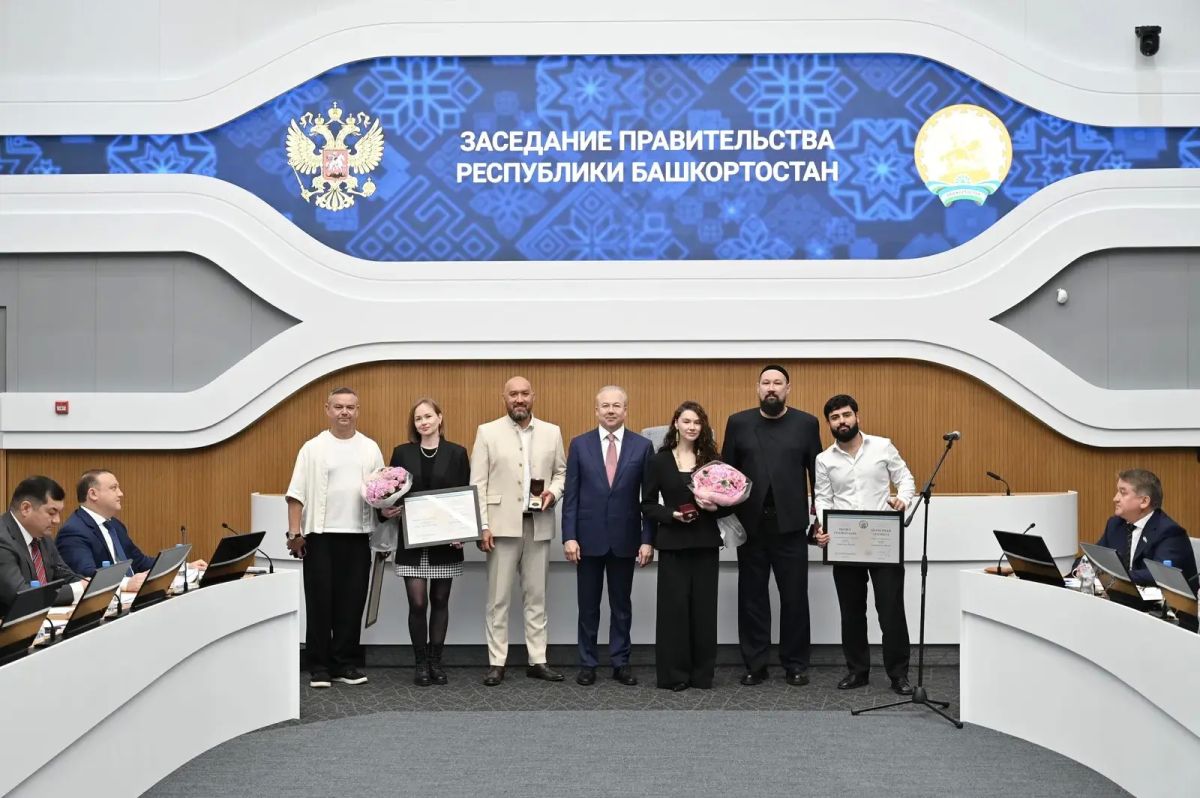 Музыкальная группа «AY YOLA» получила награды правительства Башкирии