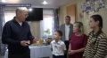 Радий Хабиров передал орден Шаймуратова семье погибшего бойца СВО из Кушнаренково