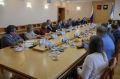 Встретился с журналистами республики в неформальной обстановке — за чашкой чая