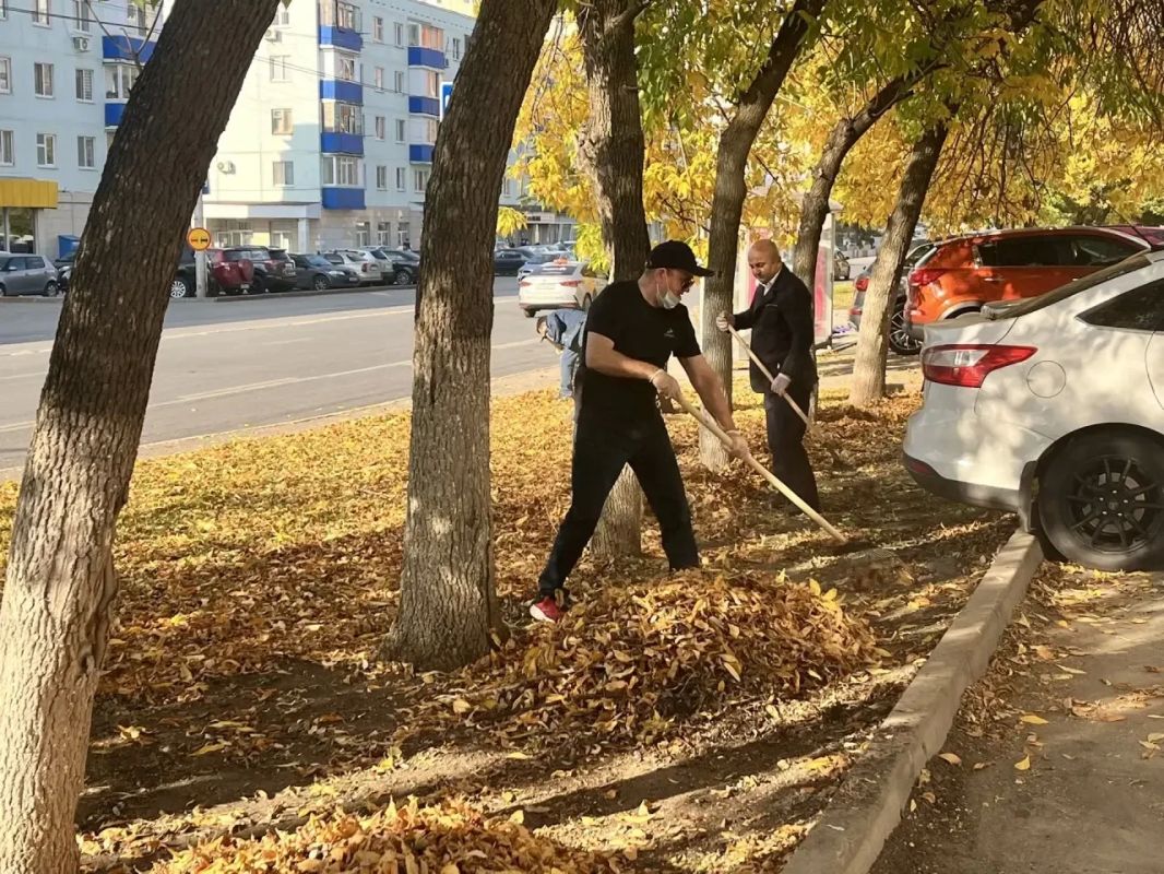 Сотрудники Минземимущества РБ приняли участие в общегородском субботнике Сотрудники Минземимущества РБ приняли участие в общегородском субботнике
