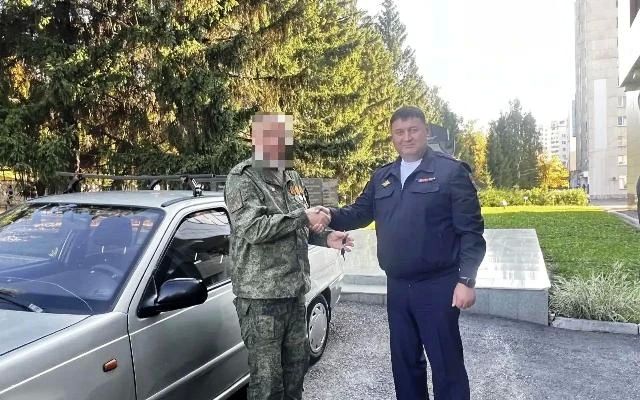 Автомобиль для передовой: уфимская полиция продолжает поддерживать наших бойцов