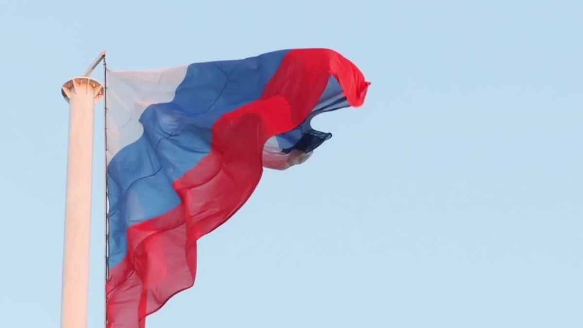 Радий Хабиров поздравил с Днем воссоединения с Россией жителей ДНР, ЛНР, Запорожской и Херсонской областей