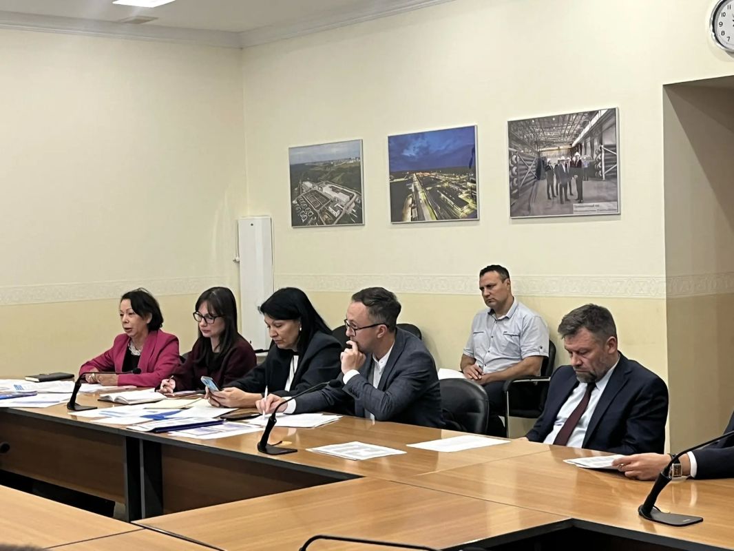 В Министерстве промышленности, энергетики и инноваций Республики Башкортостан состоялось рабочее совещание по подготовке Российского энергетического форума, который пройдет в Уфе с 28 по 30 октября в выставочном комплексе... В Министерстве промышленности, энергетики и инноваций Республики Башкортостан состоялось рабочее совещание по подготовке Российского энергетического форума, который пройдет в Уфе с 28 по 30 октября в выставочном комплексе...