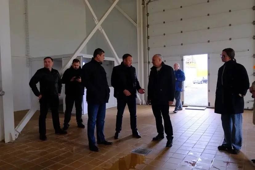 Александр Шельдяев в рамках рабочей поездки также посетил молочный комбинат и филиал «Башспирта» в Бирске