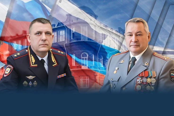 Поздравление Министра внутренних дел республики Александра Воронежского и Председателя Совета ветеранов ОВД РБ Ришата Юсупова с Днем образования уголовного розыска