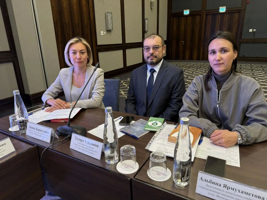 Сотрудники Минземимущества РБ проконсультировали предпринимателей на дискуссии «Перекрёсток семи дорог» Сотрудники Минземимущества РБ проконсультировали предпринимателей на дискуссии «Перекрёсток семи дорог»