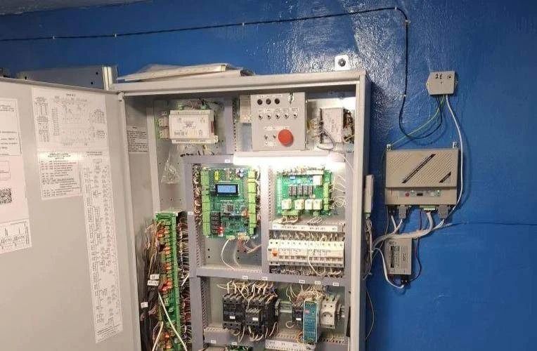 ЛИФТЫ МЕНЯЕМ. На фото: г. Уфа, пр-кт Октября, д. 65/4 В этом году в Башкортостане будут заменены 197 лифтов в 80 домах, у которых истекает срок эксплуатации, в многоквартирных домах ЛИФТЫ МЕНЯЕМ. На фото: г. Уфа, пр-кт Октября, д. 65/4 В этом году в Башкортостане будут заменены 197 лифтов в 80 домах, у которых истекает срок эксплуатации, в многоквартирных домах