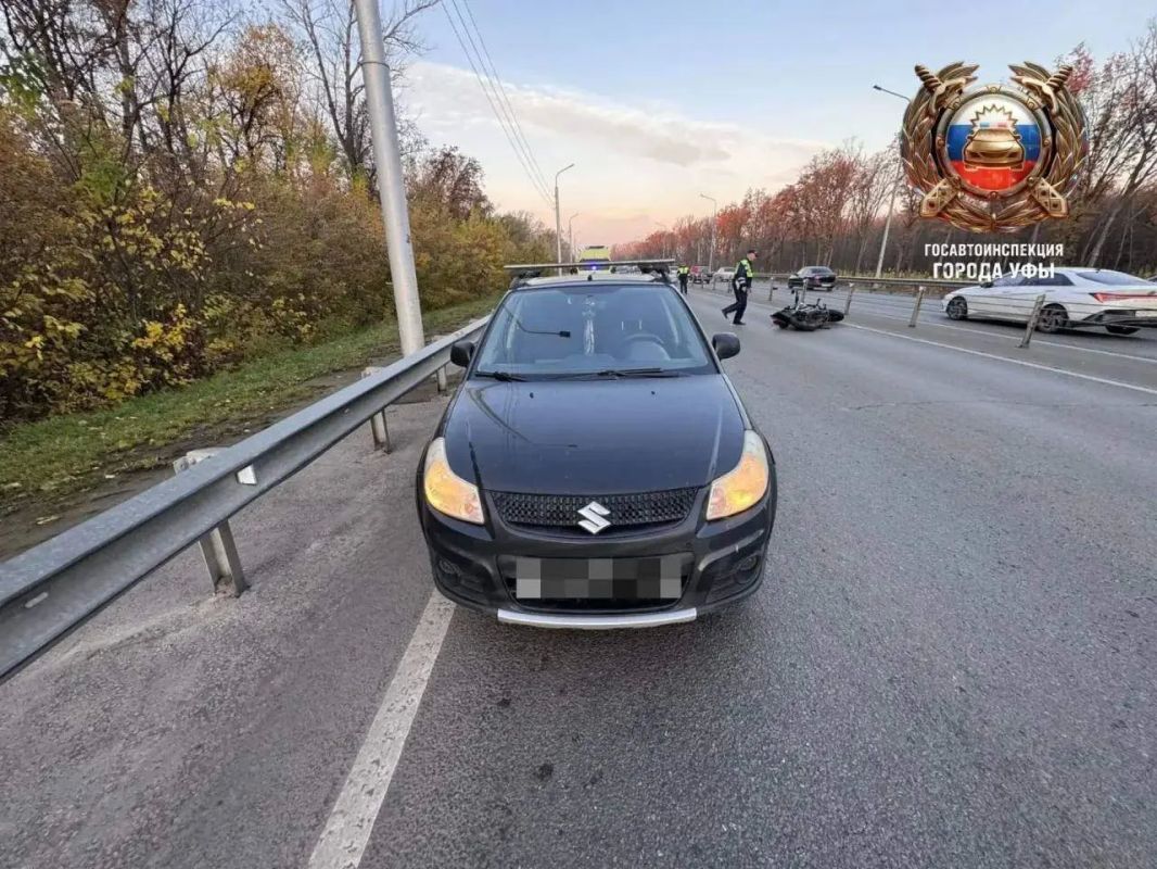 В Уфе около 8 часов утра на Демском шоссе произошла авария В Уфе около 8 часов утра на Демском шоссе произошла авария