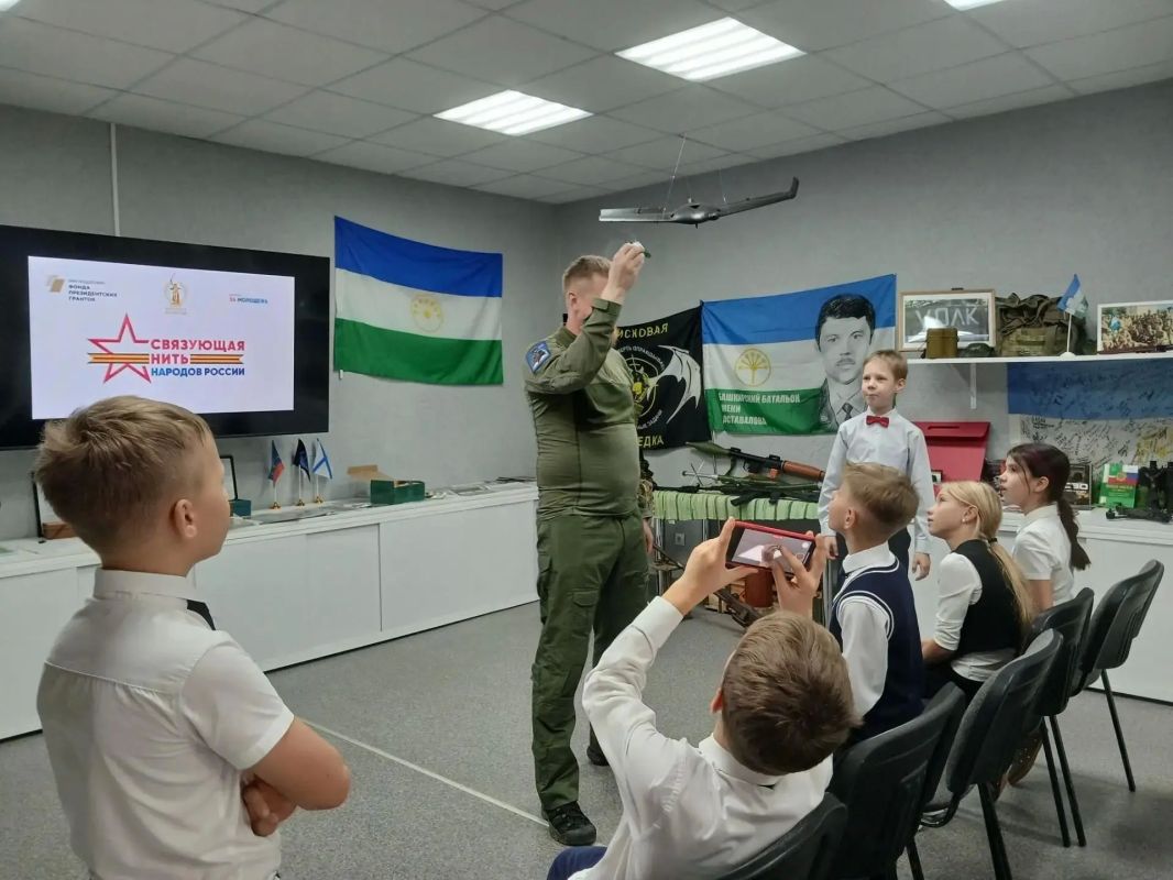 Патриотическое мероприятие в Доме СВОих Патриотическое мероприятие в Доме СВОих