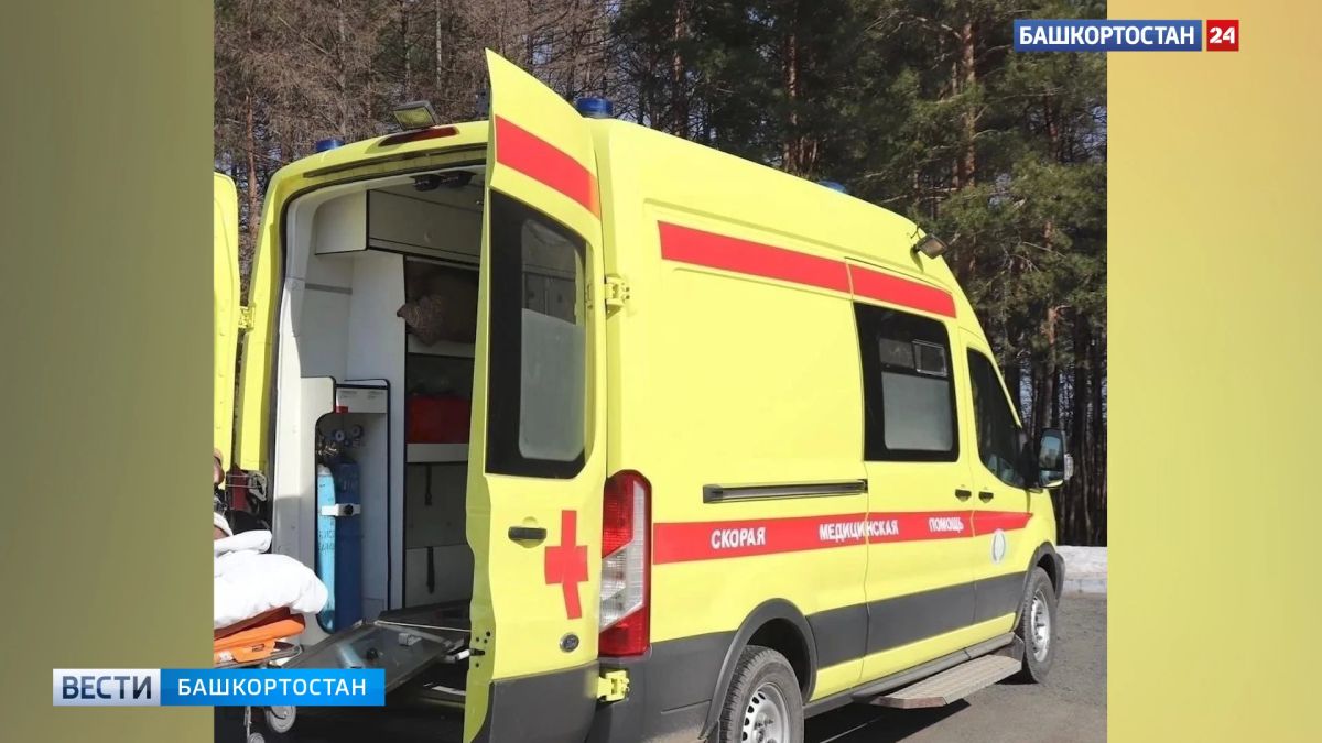 Семь человек пострадали в ДТП, которое произошло сегодня днем в центре Уфы