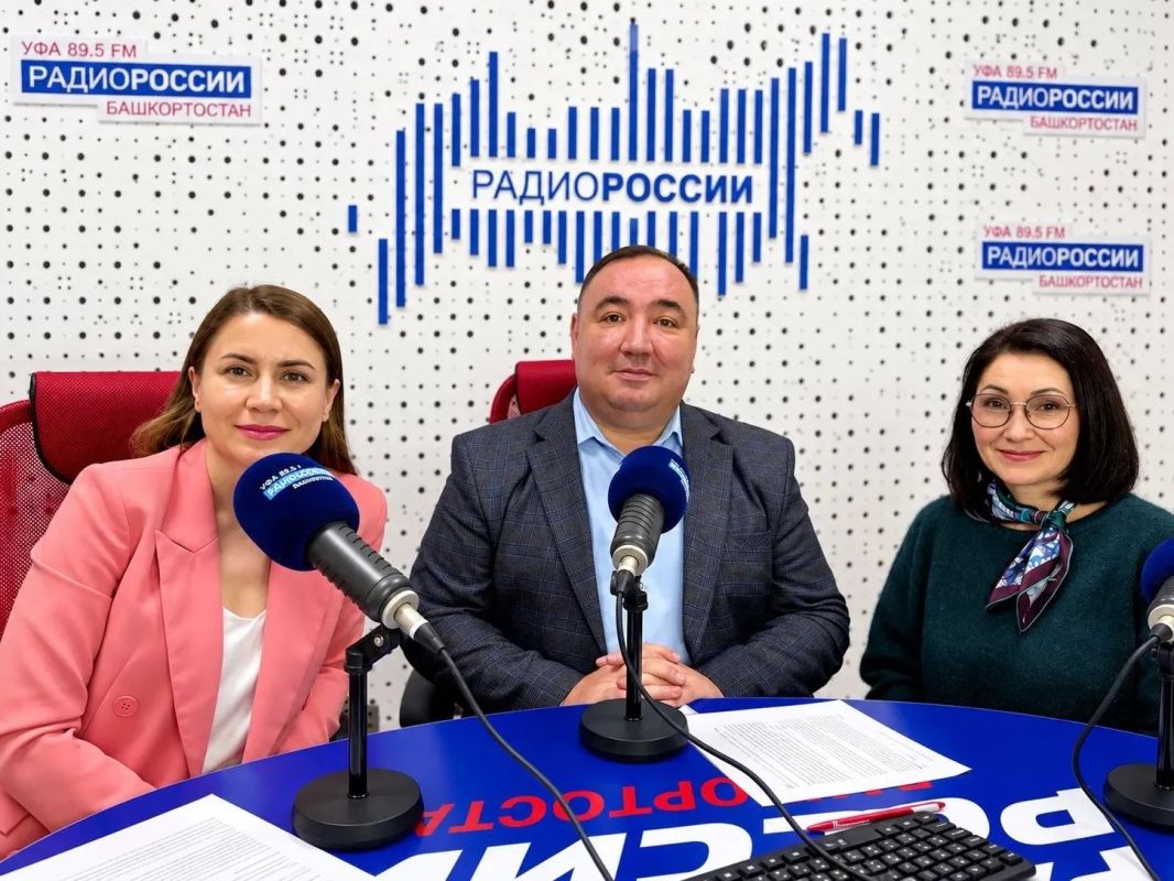 «Страна Советов» 16 октября: папа далеко: как оставаться отцом, даже если вас разделяют тысячи километров?