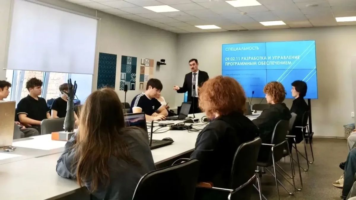 Советники директоров по воспитанию — участники «Профессионалитета»