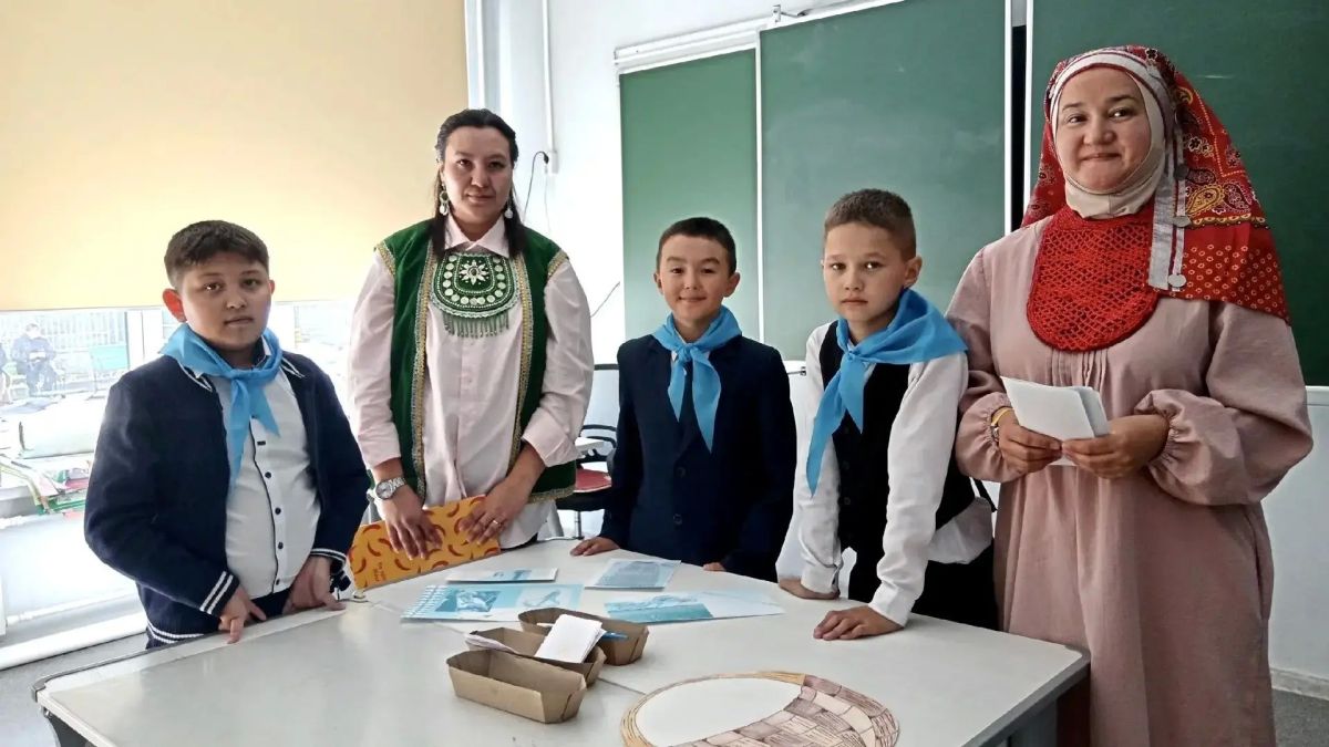 «Орлята России» — волонтёры фестиваля «Открой сердце» «Орлята России» — волонтёры фестиваля «Открой сердце»