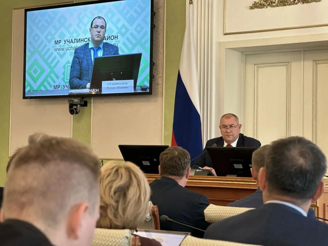Сегодня в Правительстве Республики Башкортостан прошло заседание Комиссии по предупреждению и ликвидации чрезвычайных ситуаций и обеспечению пожарной безопасности Сегодня в Правительстве Республики Башкортостан прошло заседание Комиссии по предупреждению и ликвидации чрезвычайных ситуаций и обеспечению пожарной безопасности