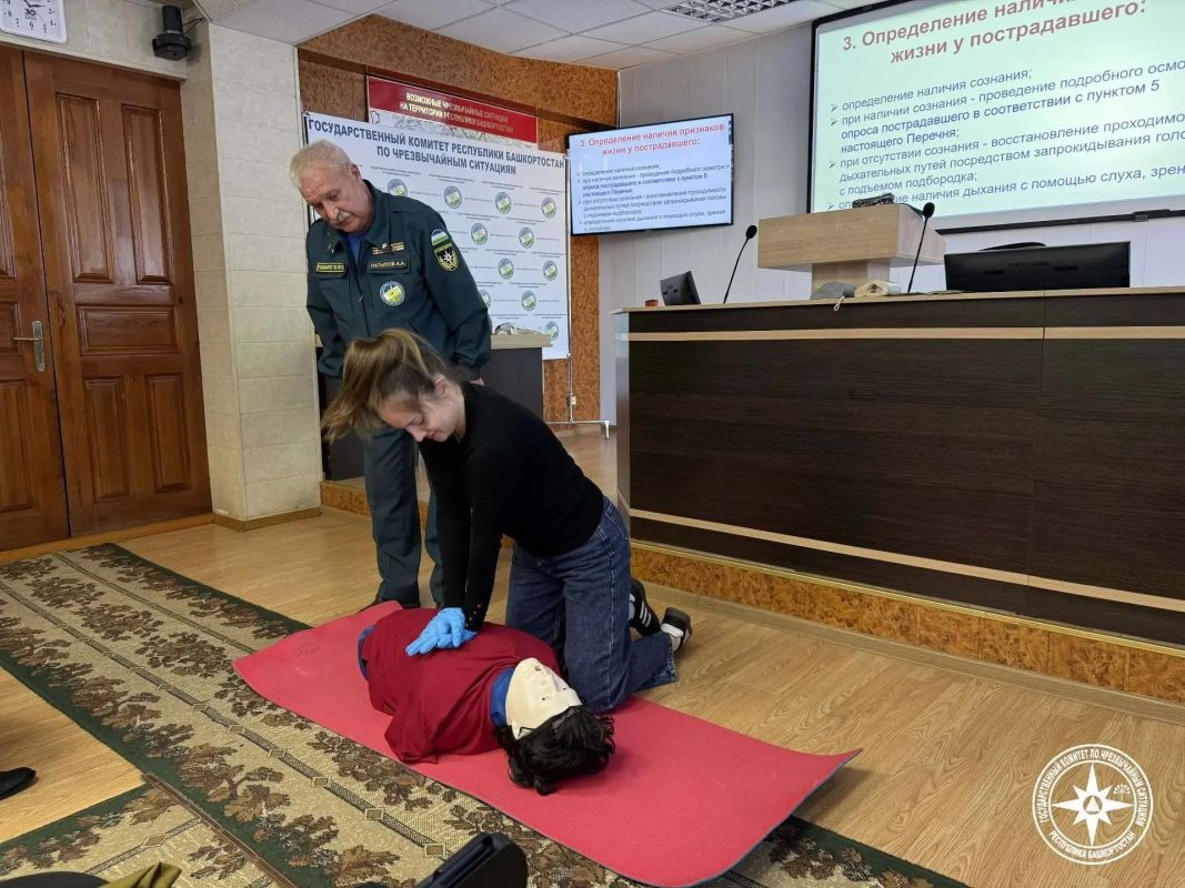 С 19 по 30 октября 2026 года в Учебно-методическом центре Госкомитета РБ по ЧС с применением дистанционных технологий прошли очно-заочное обучение преподаватели-организаторы «Основ безопасности и защиты Родины» со всей... С 19 по 30 октября 2026 года в Учебно-методическом центре Госкомитета РБ по ЧС с применением дистанционных технологий прошли очно-заочное обучение преподаватели-организаторы «Основ безопасности и защиты Родины» со всей...