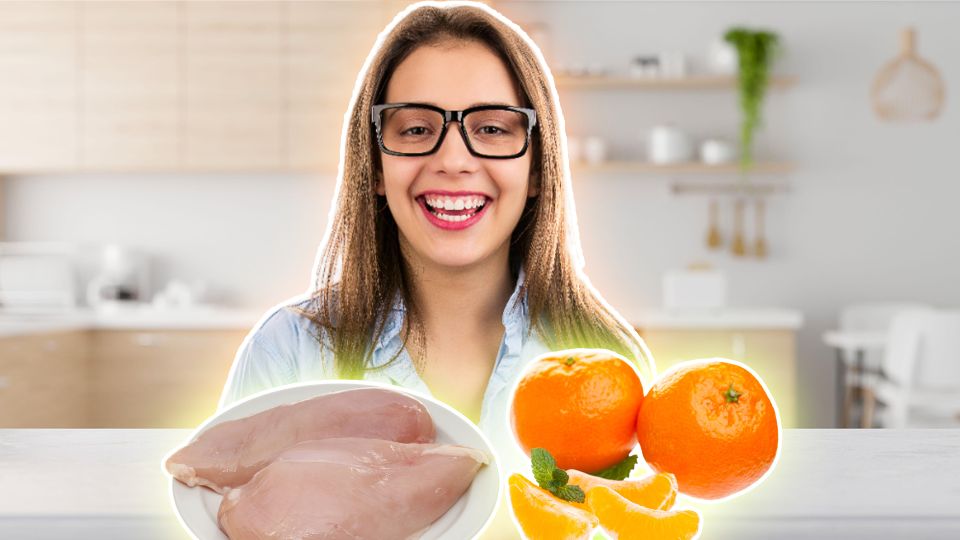 Обойдемся без майонеза: этот легкий салат с курицей и мандаринами восхитит домочадцев