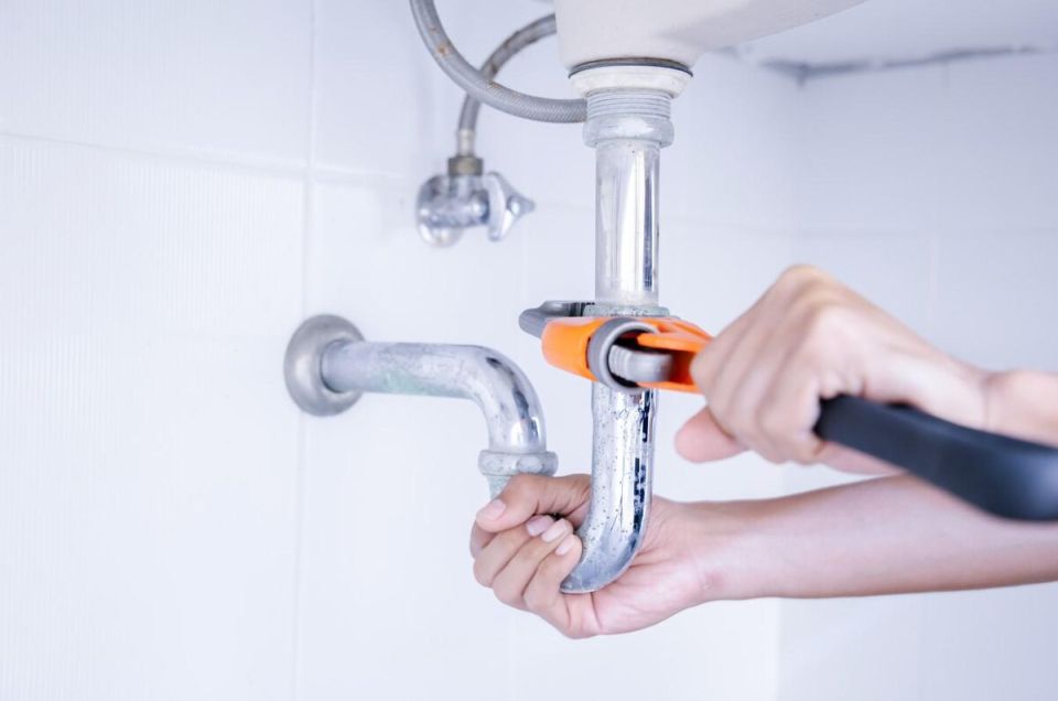 Как очистить затор в раковине: советы, методы и профилактика