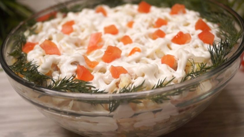 Незабываемый вкус: салат, который поразит ваших гостей